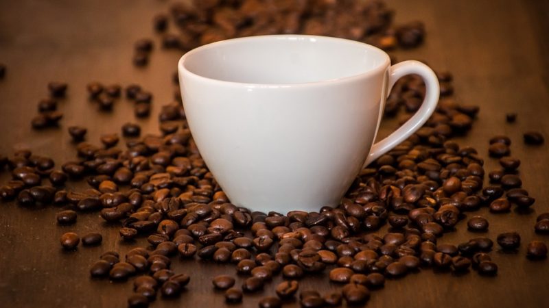 Cine a descoperit cafeaua?