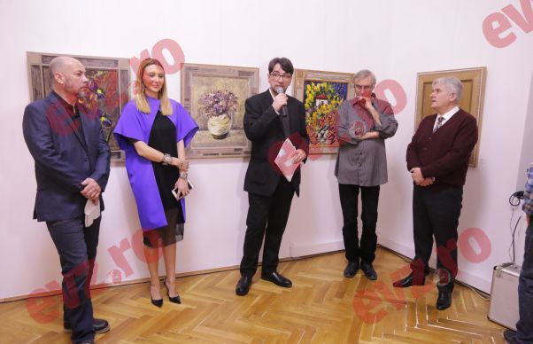 Invitaţie la vernisaj. Expoziţia „Piatră şi Lumină”