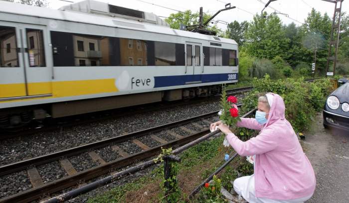 Românca Monica s-a aruncat în fața trenului, în Spania