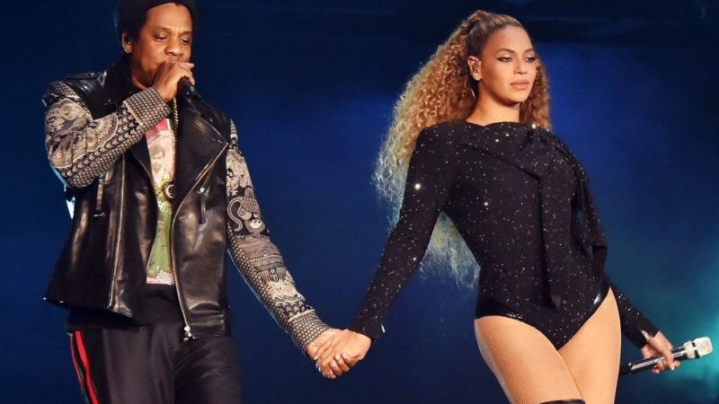 Beyonce și Jay-Z în vacanță pe barcă cu fondatorul Twitter