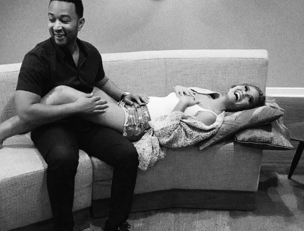 Chrissy Teigen și John Legend își măresc familia! Cum au anunțat sarcina