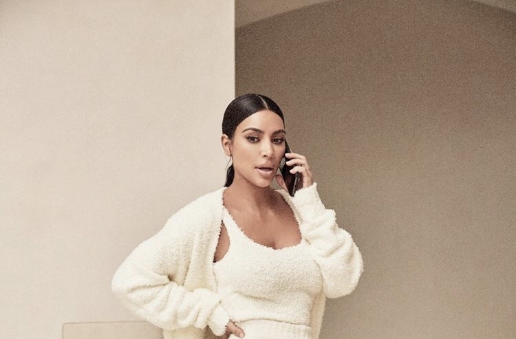 Kim Kardashian arată poze de la nunta sa și elimină bârfele despre divorț