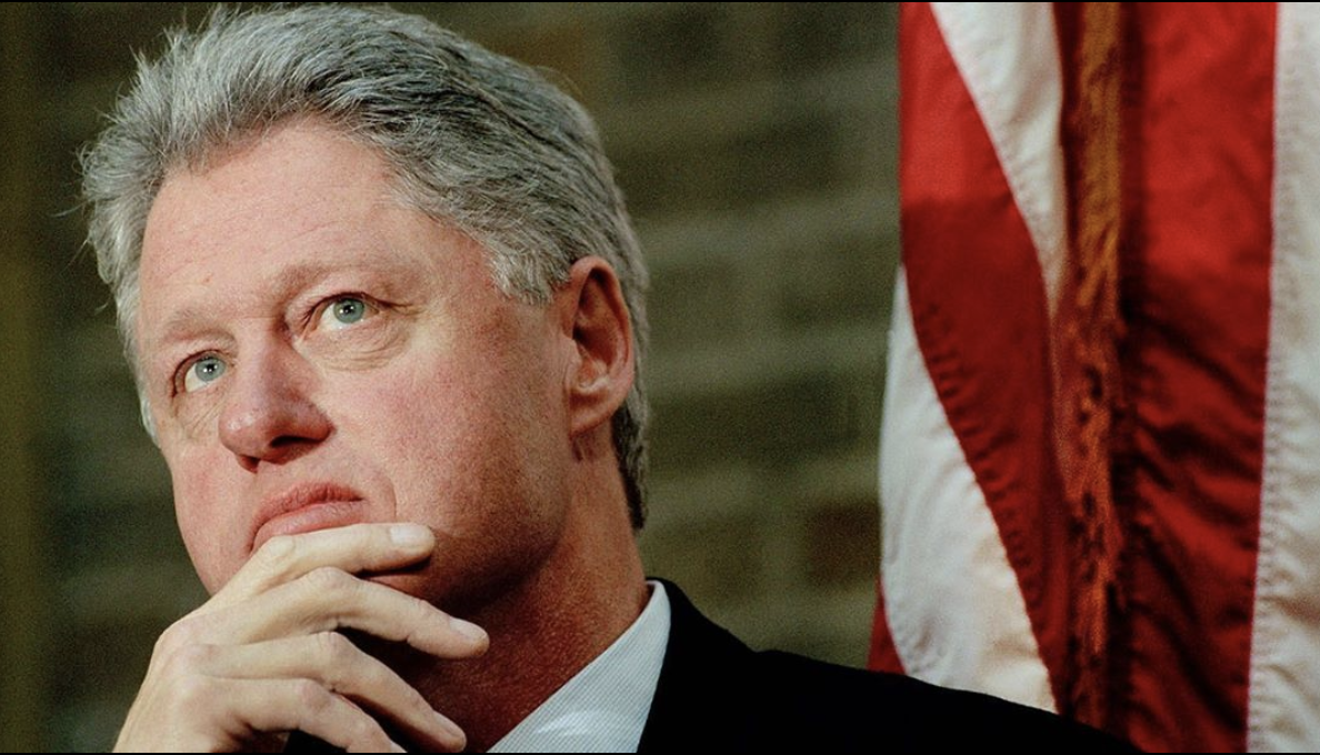 Pe Bill Clinton îl apucă durerile de cap. Monica Lewinsky, mărturie din Biroul Oval