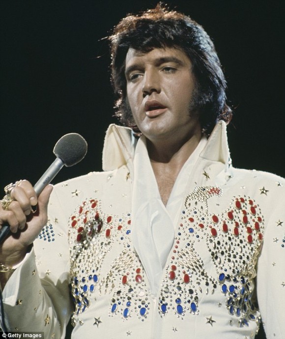 Elvis Presley este încă ”Regele Rock ‘n’ Roll” pentru milioane de fani