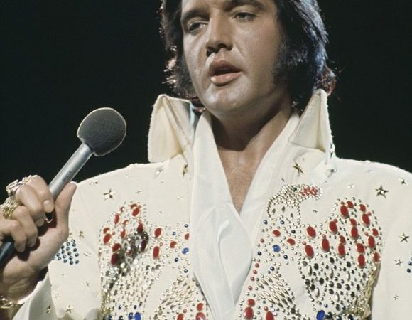 Elvis Presley este încă ”Regele Rock ‘n’ Roll” pentru milioane de fani