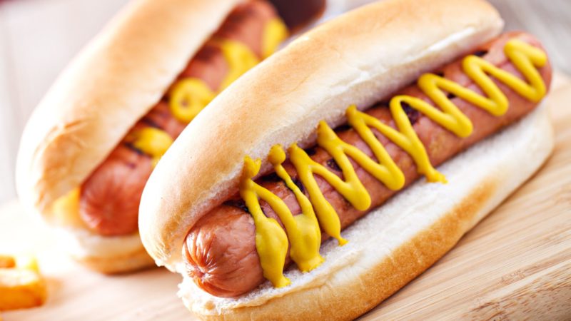 Ce nu știați despre hot dog. Ce spun nutriționiștii