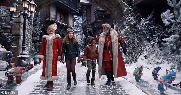 Netflix ne aduce Crăciunul în case mai devreme. „Christmas Chronicles 2” cu Kurt Russell și Goldie Hawn