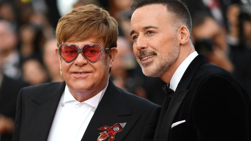 Fiii lui Elton John, de nerecunoscut!  Imagine rară de familie cu Zachary și Elijah, la Muzeul Național