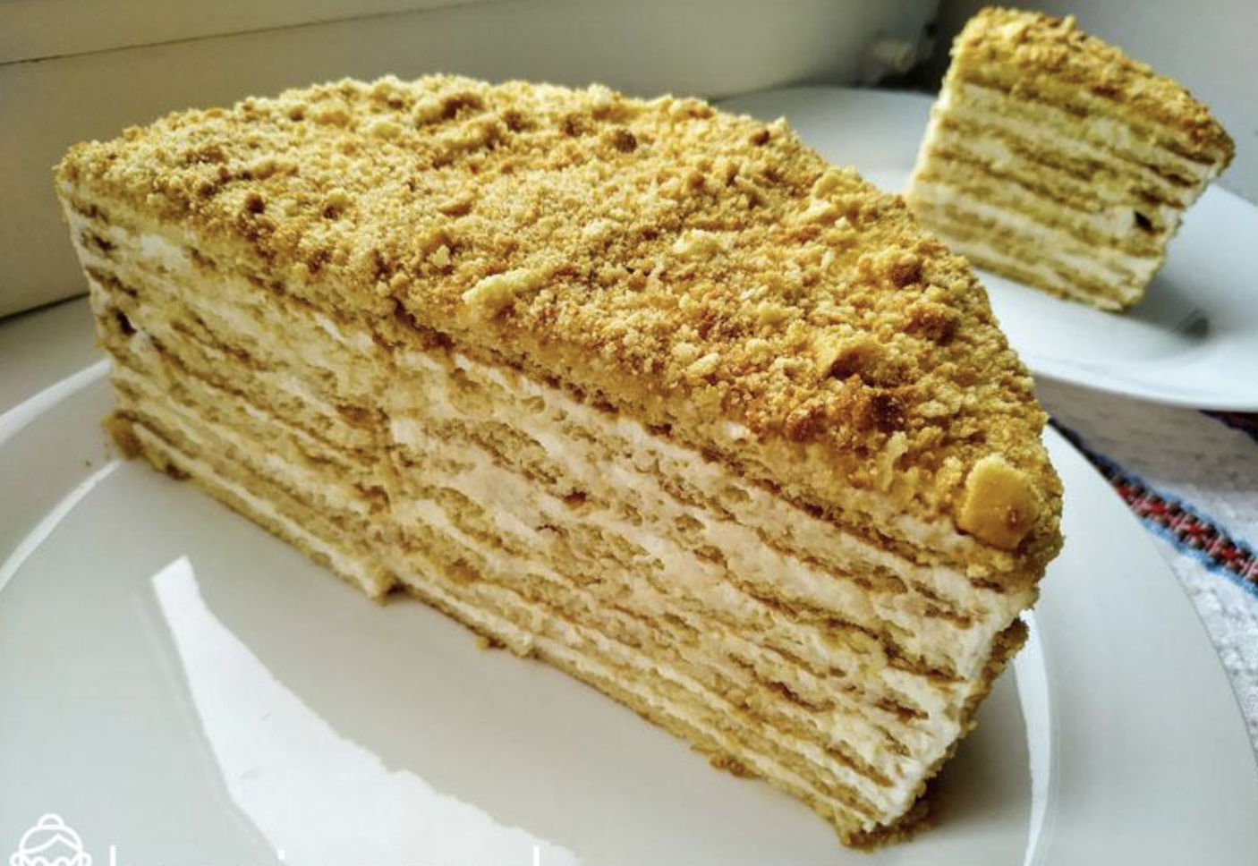 Miedovic – cel mai fin și aerat tort din miere