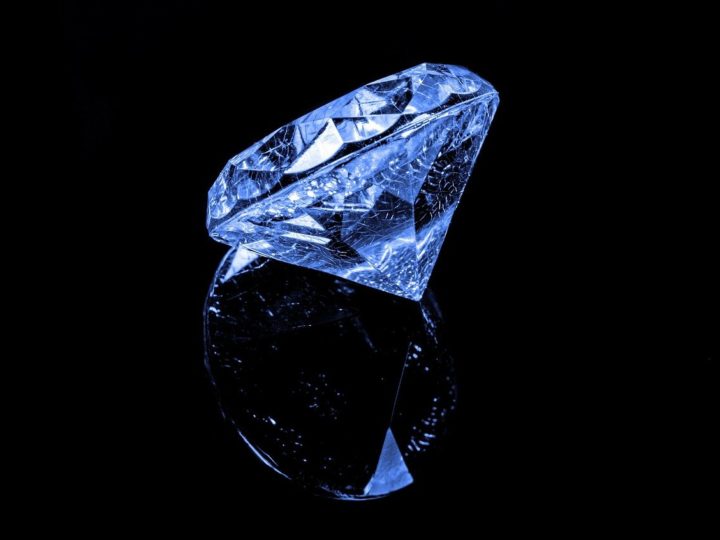 5 diamante albastre, unice în lume, descoperite la o mina din Africa de Sud