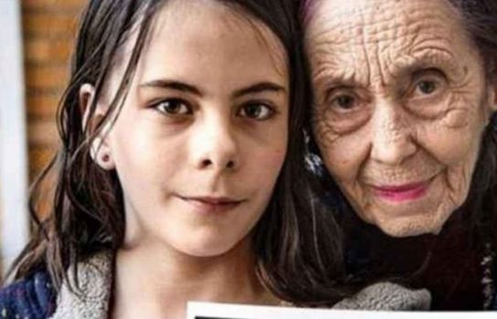 Fiica Adrianei Iliescu – la liceu, cea mai bătrână mamă – dispărută