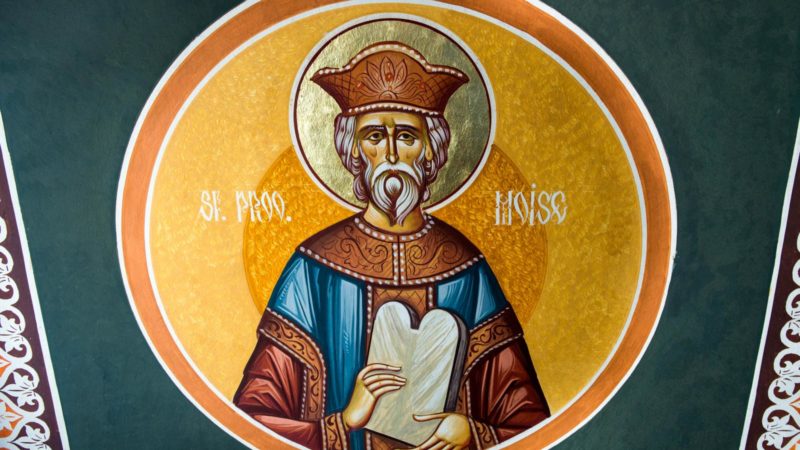 Sfântul Prooroc Moise este cinstit pe 4 septembrie. Cele zece porunci