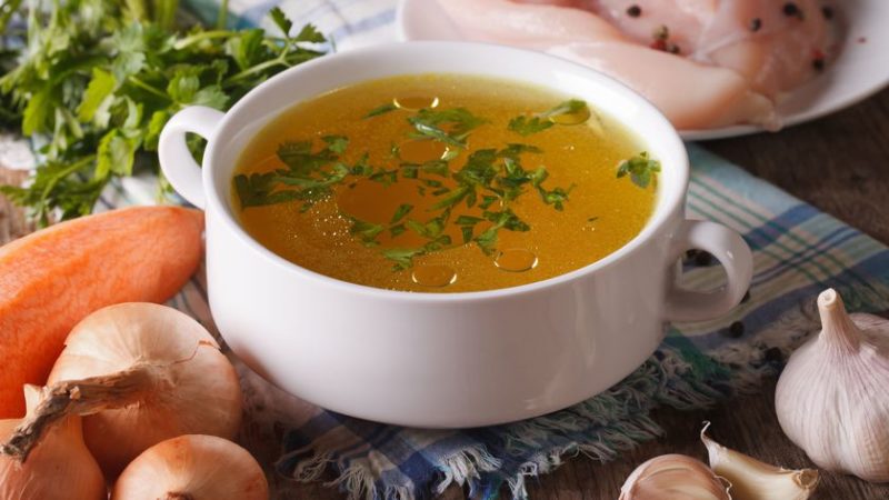 Dieta pe bază de supă. Beneficii și dezavantaje