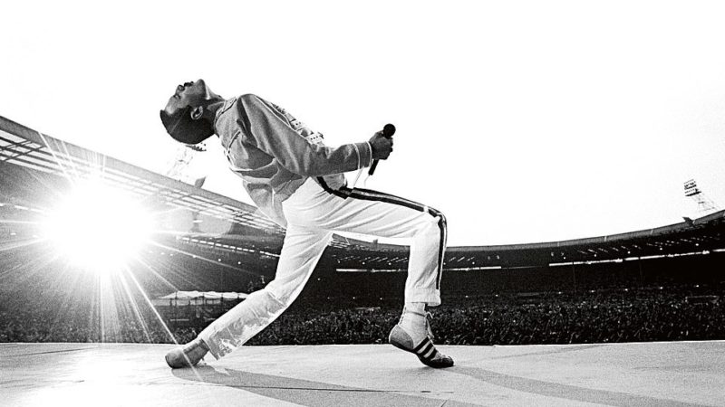 Imagini nemaivăzute cu Freddie Mercury. Fotograful lor publică o carte cu poze intime ale formației Queen