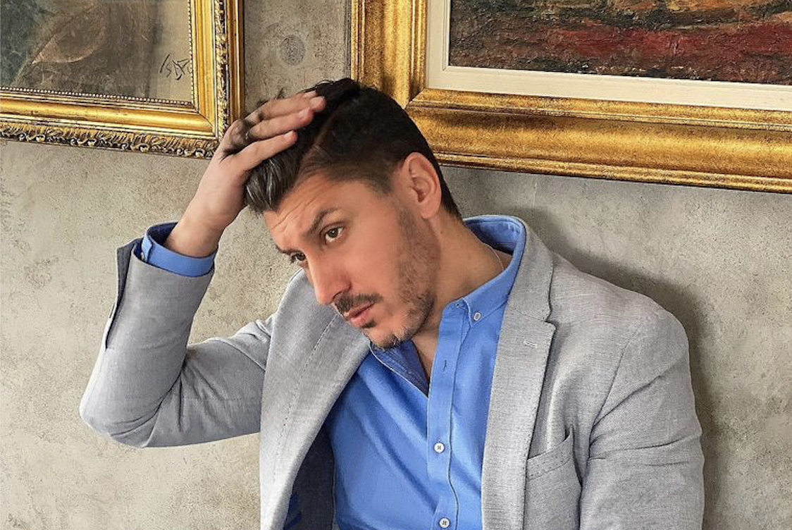 Azi, Ciprian Marica o face lată la malul mării. Împlinește 35 de ani!