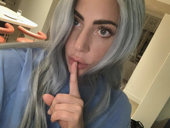 Fanii lui Lady Gaga au leșinat de plăcere.  Unde au văzut-o dezbrăcată