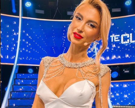 Andreea Bălan, schimbare de look uimitoare. Toată lumea a întrebat-o: „Ce s-a întâmplat cu fața ta?!”