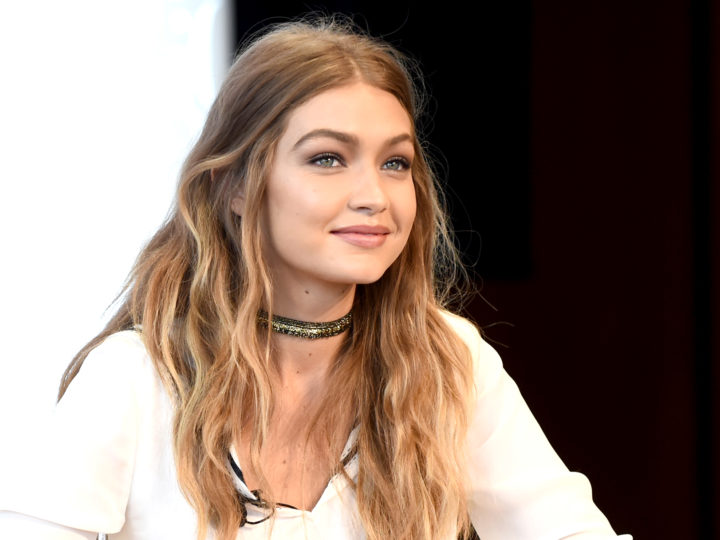 Ce scris frumos are Gigi Hadid! Ea a publicat un text scris de mână în era tehnologiei