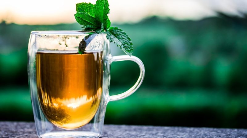 Cele patru ceaiuri ideale în cura de slăbire