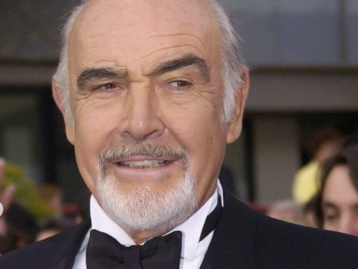 Pistolul de James Bond al lui Sean Connery, vândut pentru o sumă record