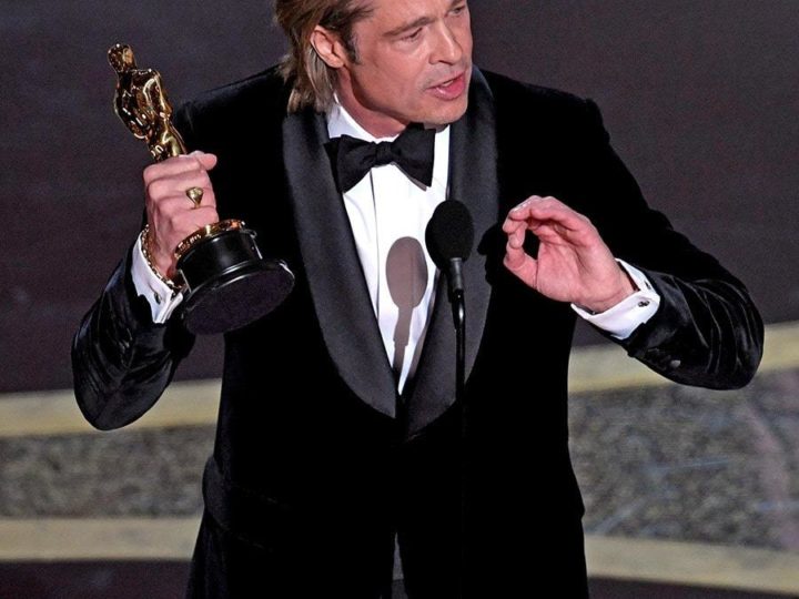 Brad Pitt a făcut senzație la premiile Oscar. Dialogul pe care l-a avut cu una dintre câștigătoare este savuros