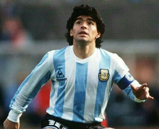 Diego Maradona. A murit omul pe care-l știa toată planeta