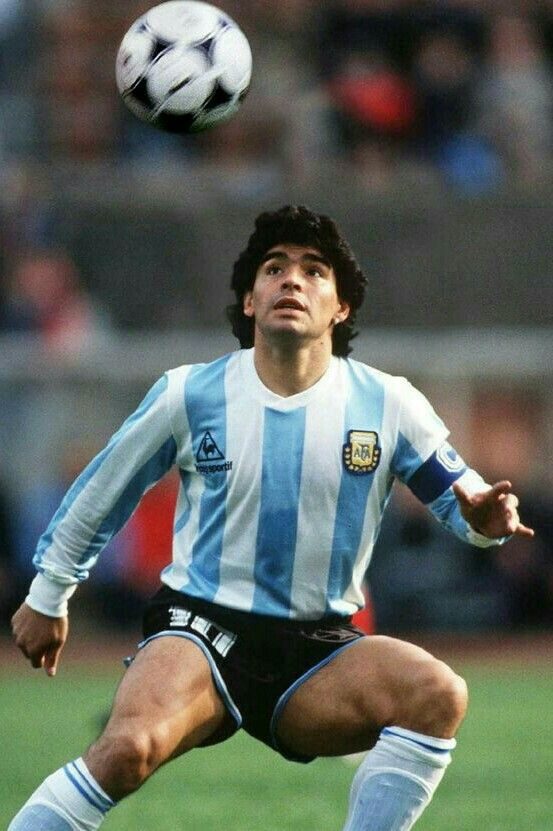 Diego Maradona. A murit omul pe care-l știa toată planeta