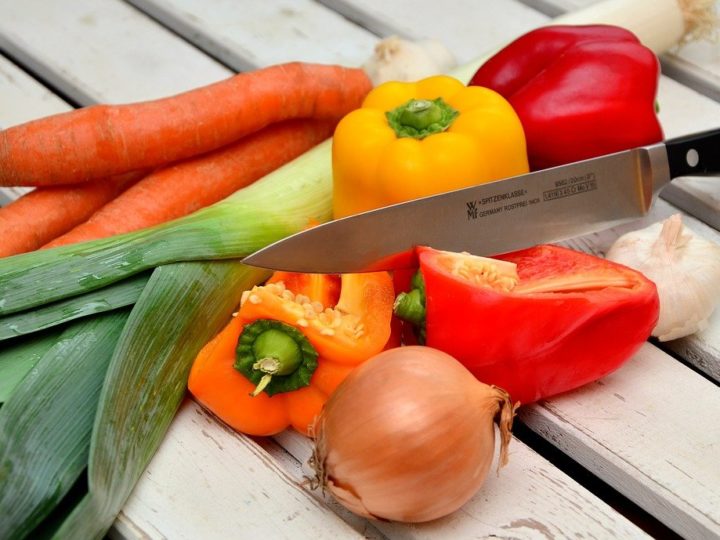 Tocăniţă oltenească de praz cu măsline 