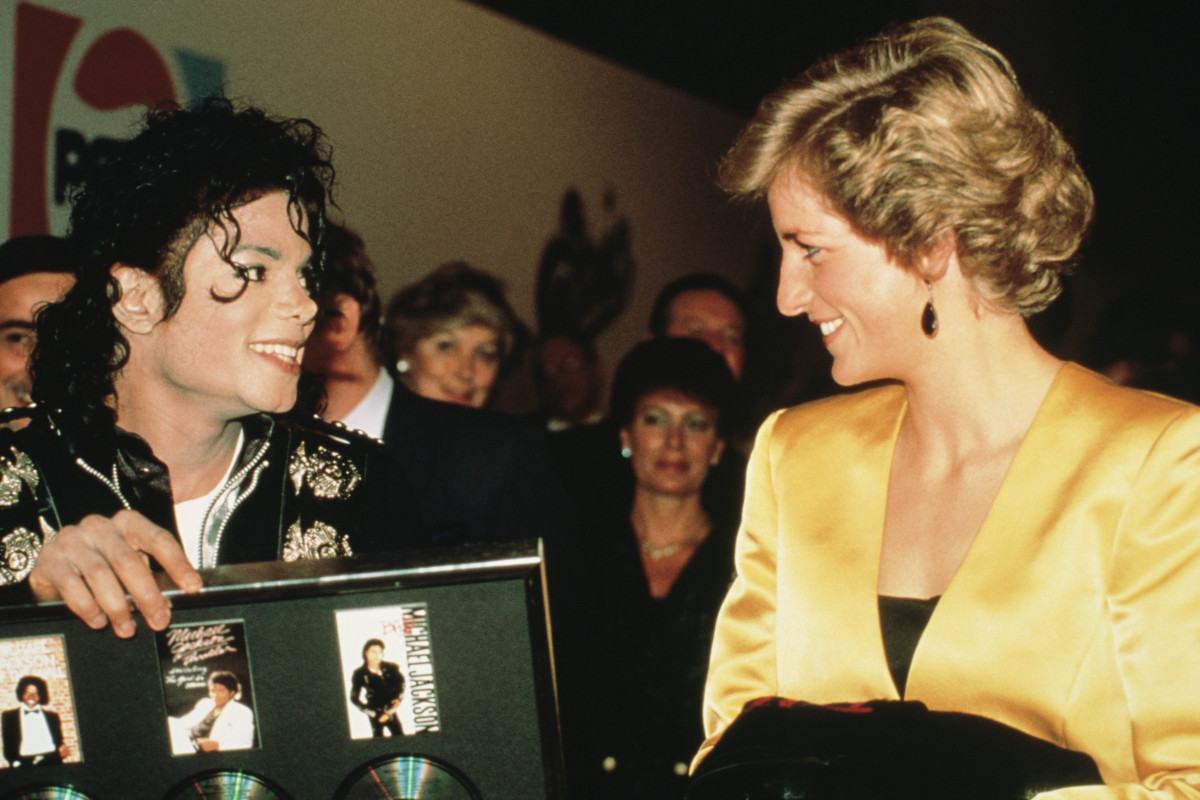 Garda de corp a lui Michael Jackson susține că reporterul BBC a folosit o scrisoare a prințesei Diana pentru a câștiga încrederea Regelui Pop