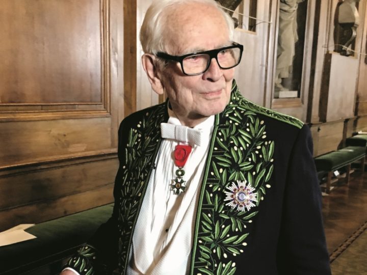 Pierre Cardin s-a stins. Povestea lui de iubire secretă rămâne însă în istoria modei pe care a creat-o