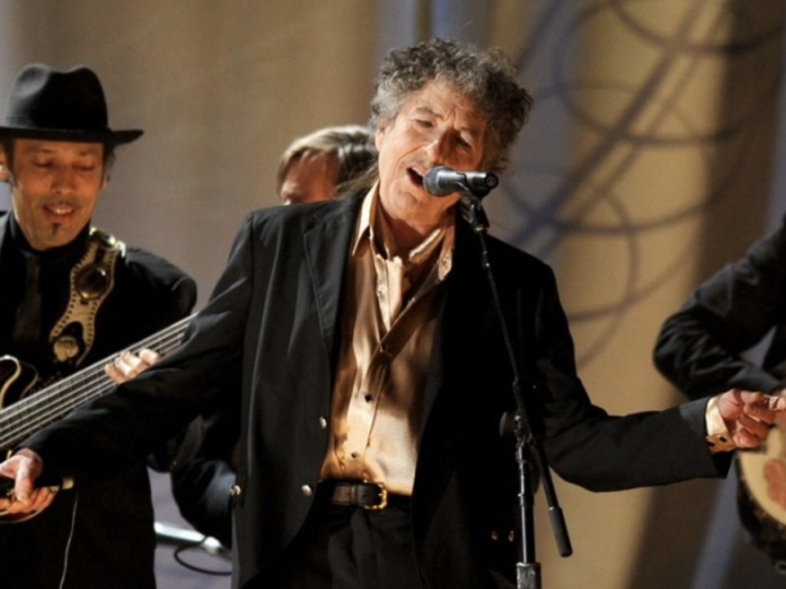 Bob Dylan a meditat în pandemie. Ceea ce a decis are legătură cu averea și a năucit pe toată lumea.