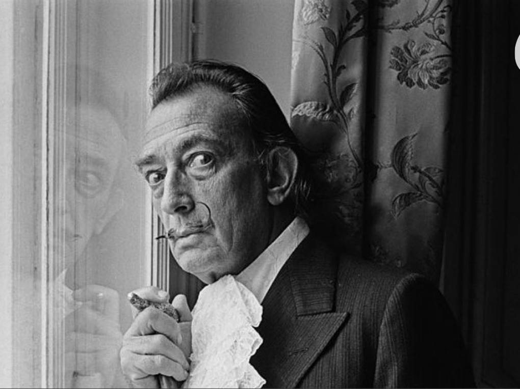 Înainte să se facă pictor, Salvador Dalí a vrut să fie bucătar