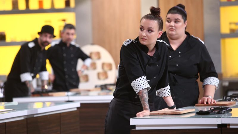 Roxana Blenche vrea să fie prima femeie care câștigă ”Chefi la cuțite”
