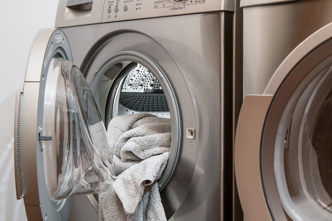 Marile greșeli în utilizarea mașinii de spălat. Cum să îi prelungești viața