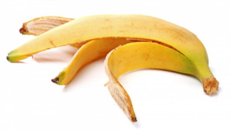 Top 5 beneficii și întrebuințări ale cojilor de banană