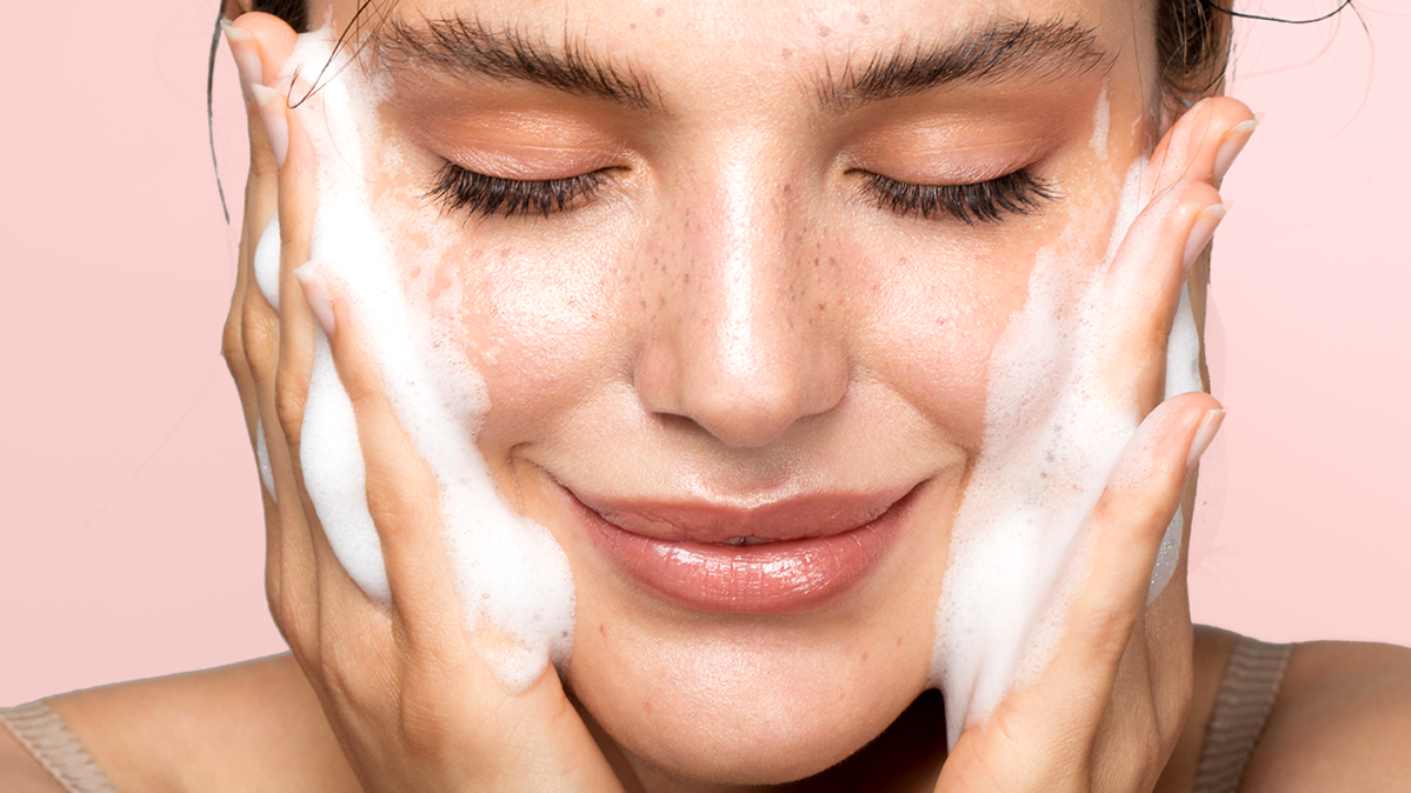 cea mai bună îngrijire a pielii faciale anti-îmbătrânire crema antirid vichy neovadiol complex substitutiv pentru ten matur uscat