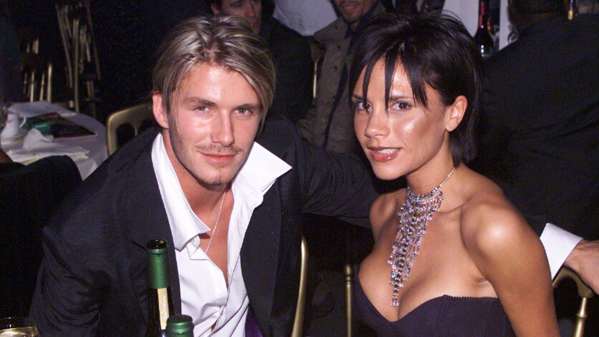 Cum mențin Victoria și David Beckham flacăra aprinsă în căsnicie. Posh a scris o scrisoare emoționantă, adresată ei din viitor