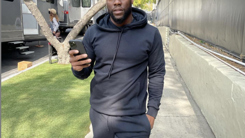 Cum a fost jefuit actorul Kevin Hart de peste 1 milion de dolari