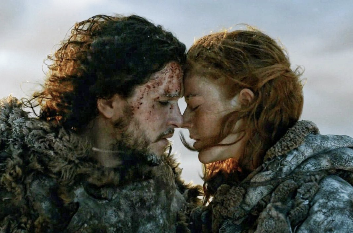 Rose Leslie şi Kit Harington, iubiții din „Game of Thrones”, au devenit părinţi