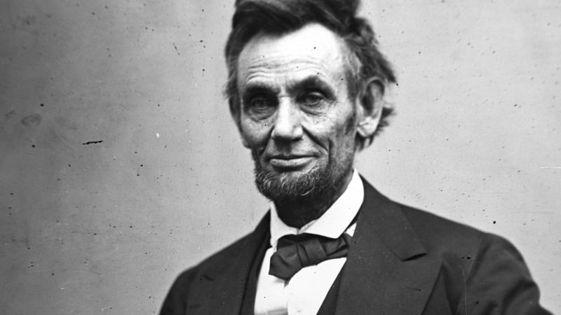Abraham Lincoln a avut o viziune înfricoșătoare. Președintele a văzut în oglindă ceva uluitor