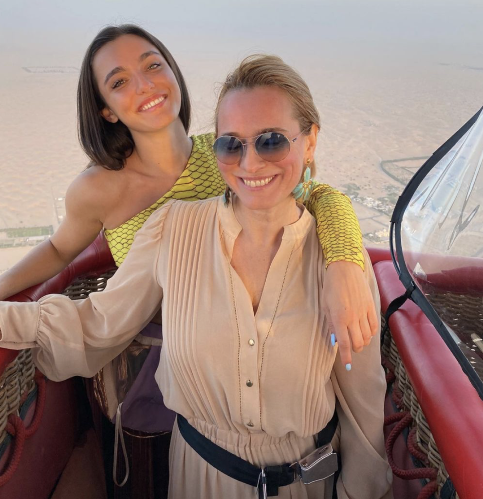 Ce fac Andreea Esca și fiica ei în Dubai. Mario Fresh comentează...