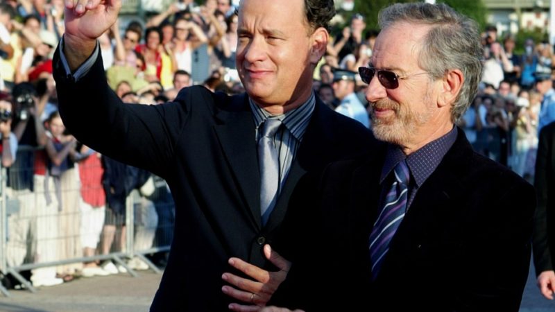 Tom Hanks și Steven Spielberg au înfuriat sătenii. Ce le-au făcut acestora