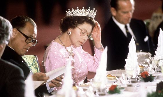 Modul neobișnuit în care regina își comandă mesele la Palatul Buckingham