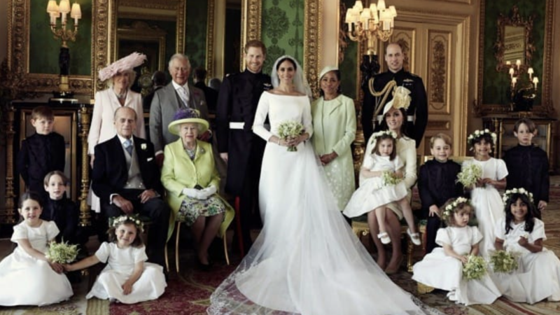Cine e, de fapt, fotograful Casei Regale britanice