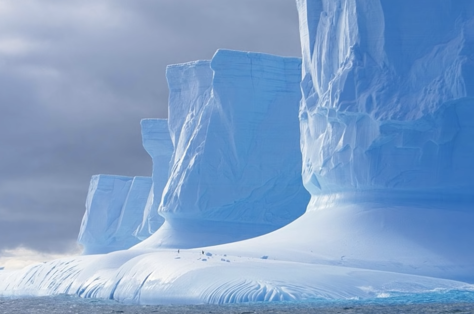 Piramida din Antarctica. Secrete înfricoșătoare stăteau ascunse sub gheața de la poli. Video