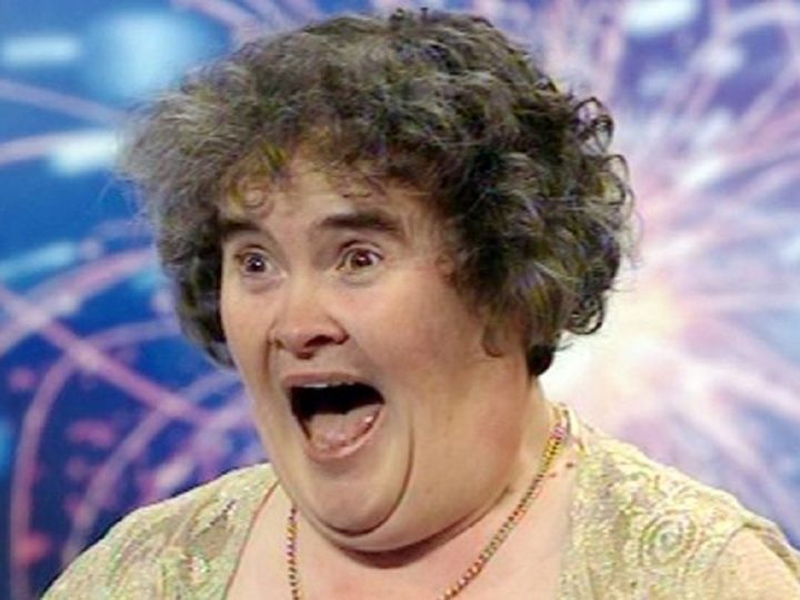 Susan Boyle, gospodina de la la Britain’s Got Talent, e acum multimilionară. S-a transformat din „rățușca cea urâtă” în „lebăda frumoasă”