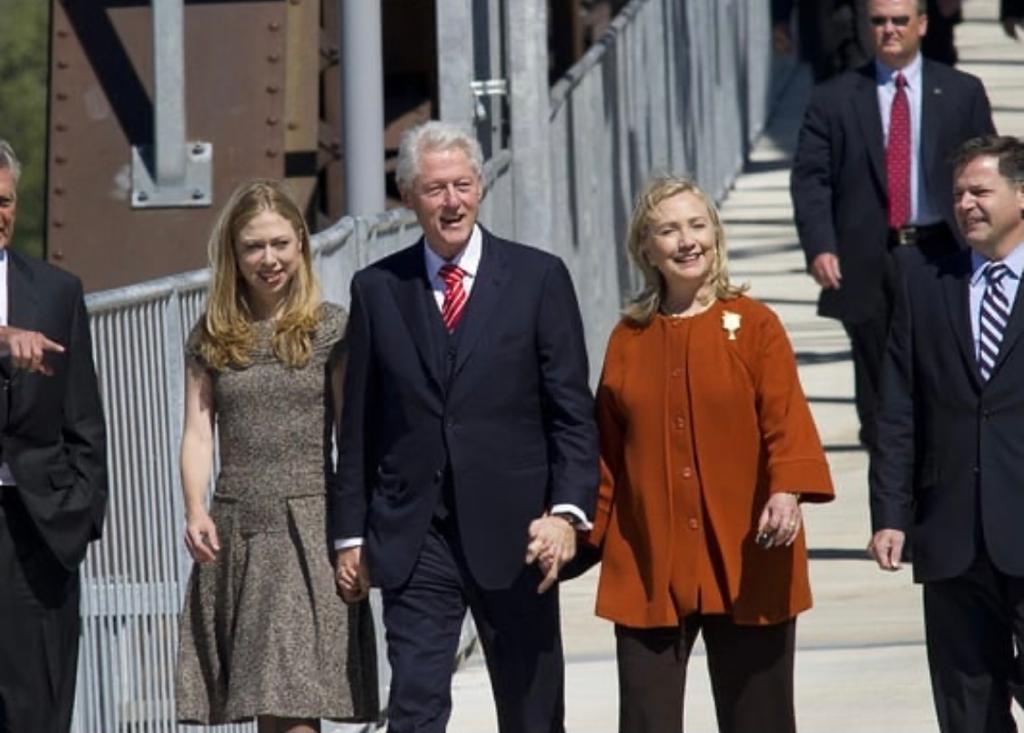 Fiica lui Bill și Hillary Clinton, transformarea uluitoare. Chelsea a ales cel mai lung apartament din New York