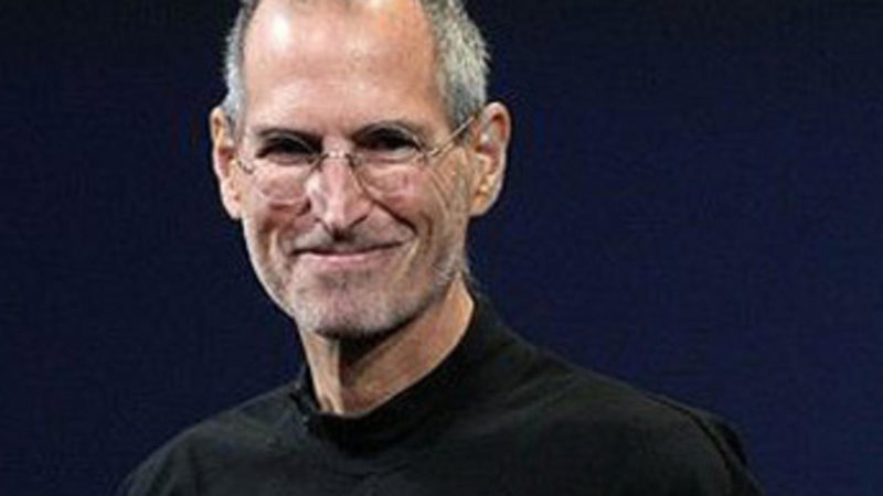 Fiica lui Steve Jobs și logodnicul ei se pregătesc de nunta anului. Un detaliu le-ar putea umbri fericirea