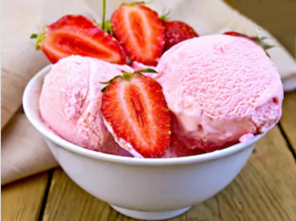 Înghețată de căpșuni. Rețetă pentru copii