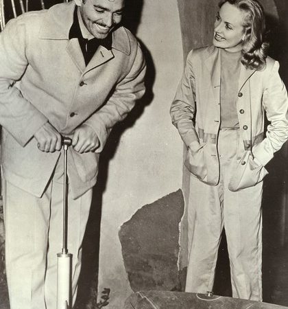 Clark Gable  a pierdut-o pe femeia vieții lui într-un accident de avion. Ce a rostit lângă sicriu